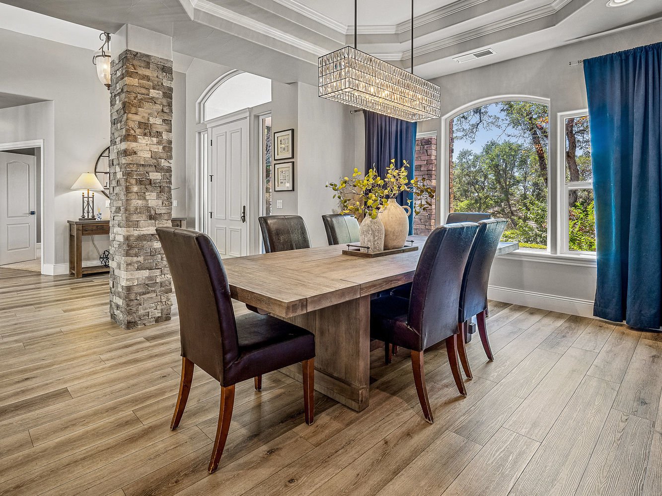 3071_LennoxDrive_Int_DiningRoom_1_03