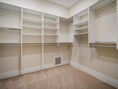 3720_WhisperingPinesLane_Int_Bedroom1_1_05