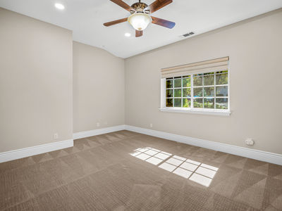 3720_WhisperingPinesLane_Int_Bedroom2_1_01