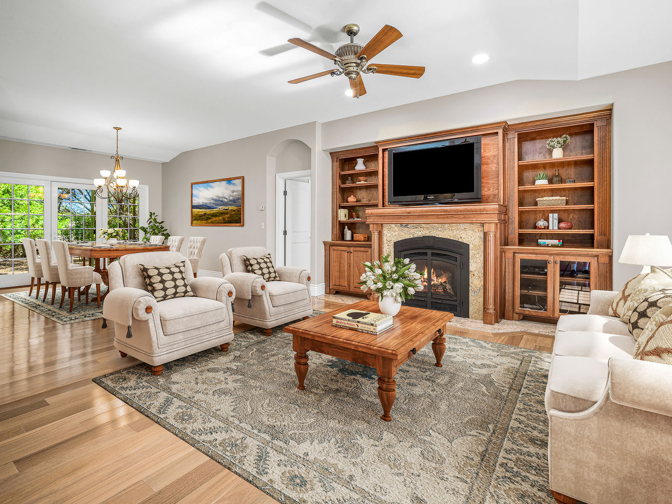 3720_WhisperingPinesLane_Int_FamilyRoom_1_01_Staged