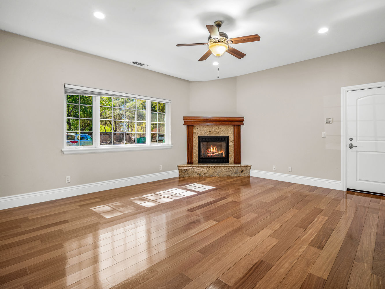 3720_WhisperingPinesLane_Int_GameRoom_1_01_WithFire