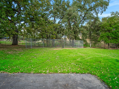 1999_LakehillsDrive_Ext_Rear_1_11