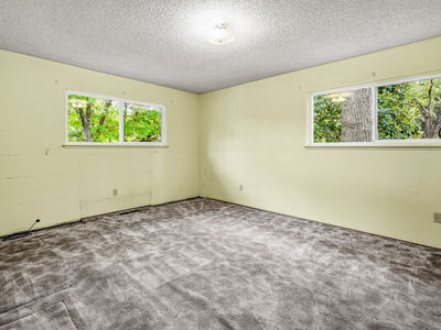 1999_LakehillsDrive_Int_Bedroom5_1_01