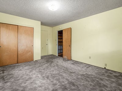 1999_LakehillsDrive_Int_Bedroom5_1_02