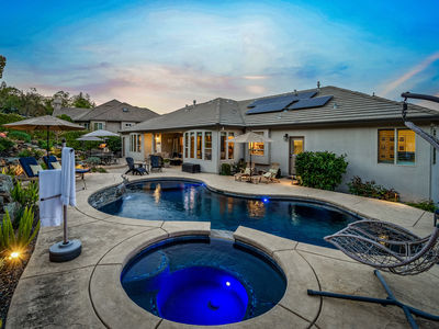 1154_TurquoiseWay_Ext_Rear_2_04