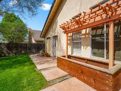 7104_BeaverFallsWay_Ext_Rear_1_03