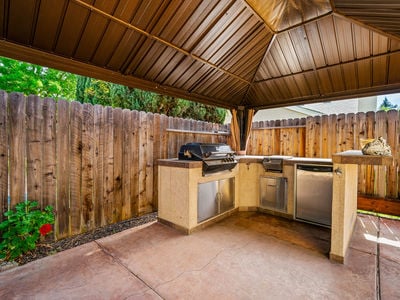 7104_BeaverFallsWay_Ext_Rear_1_05