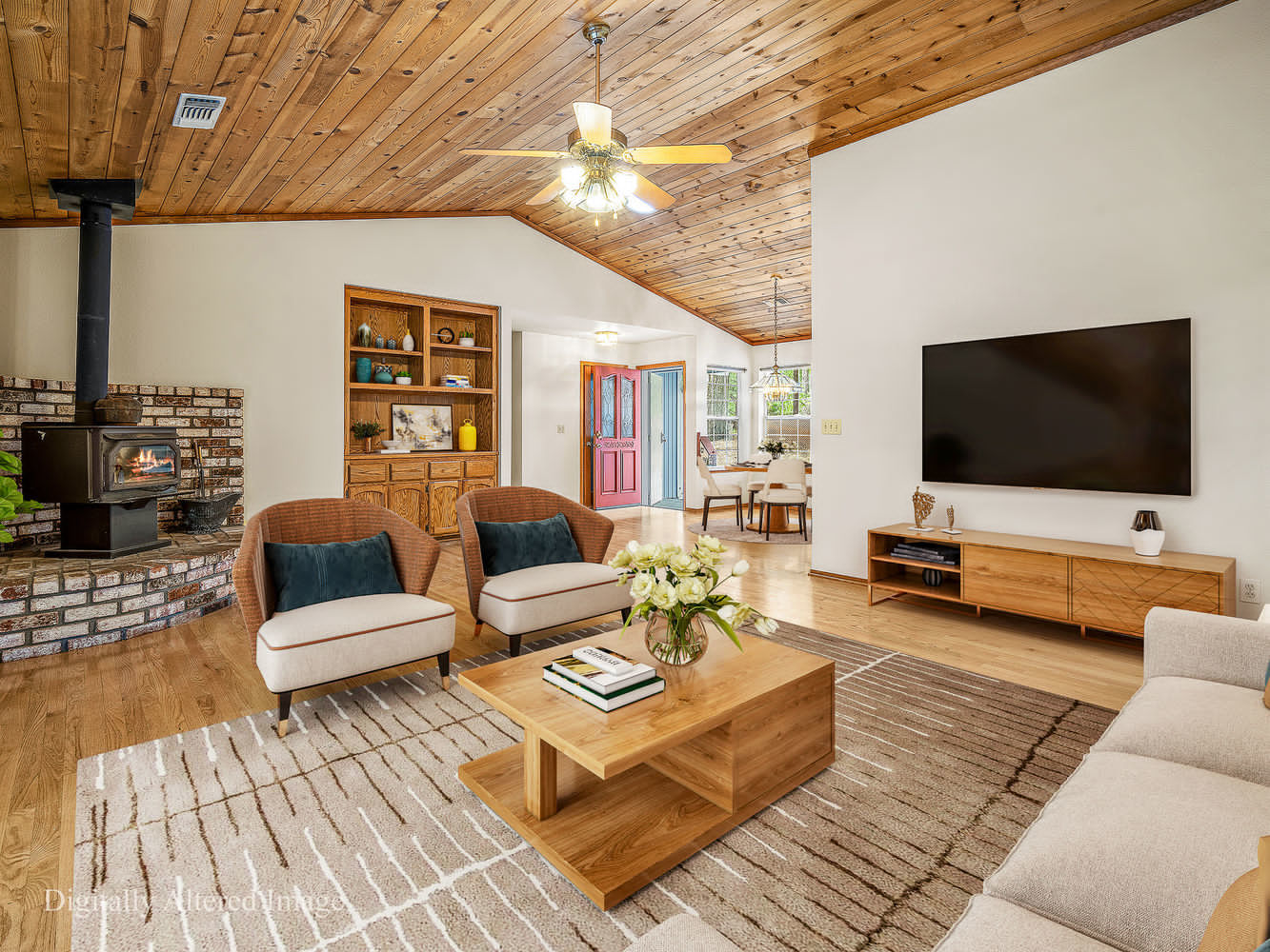 5123_RainbowTrail_Int_FamilyRoom_1_02_MLS_Staged