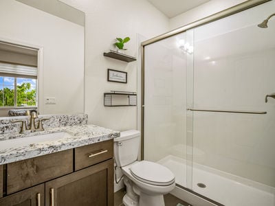 9882_SummertonWay_Int_Bedroom4_1_03