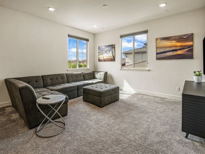 9882_SummertonWay_Int_BonusRoom_1_02