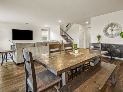 9882_SummertonWay_Int_DiningRoom_1_05