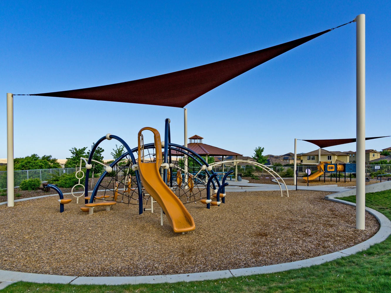 EDH_Park_Blackstone_ValleyView_03