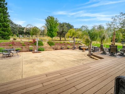 3140_RidgelineDrive_Ext_Rear_1_16