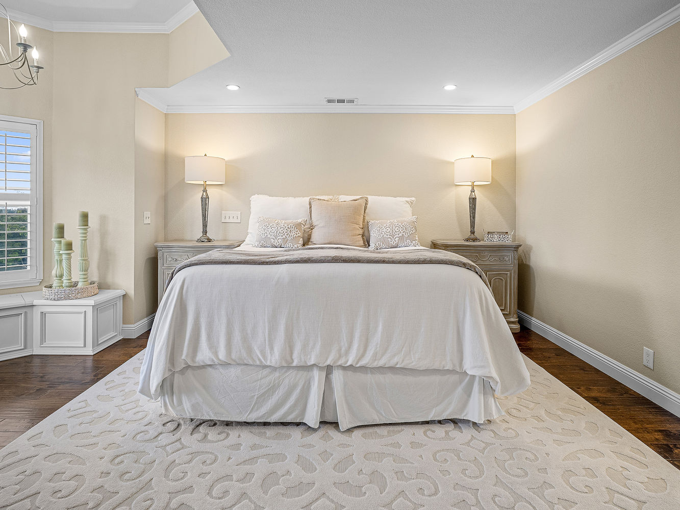 3140_RidgelineDrive_Int_Bedroom1_1_02