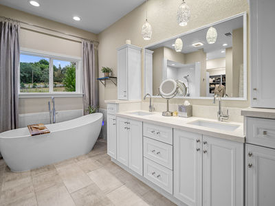 3140_RidgelineDrive_Int_Bedroom1_1_04