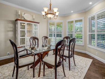 3140_RidgelineDrive_Int_DiningRoom_1_01