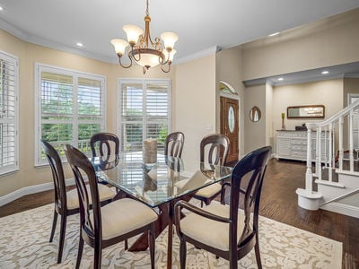 3140_RidgelineDrive_Int_DiningRoom_1_02