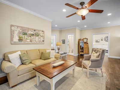 3140_RidgelineDrive_Int_FamilyRoom_1_03