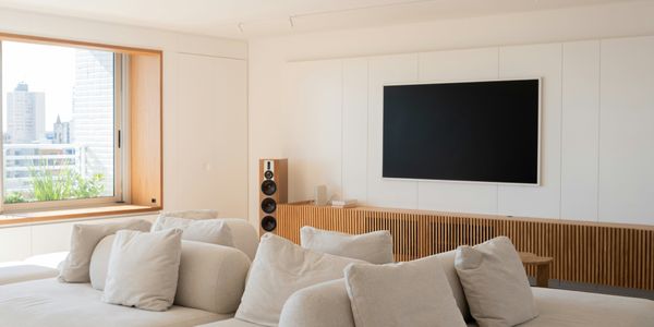 Who Is the Best Team for Luxury Home &hellip;