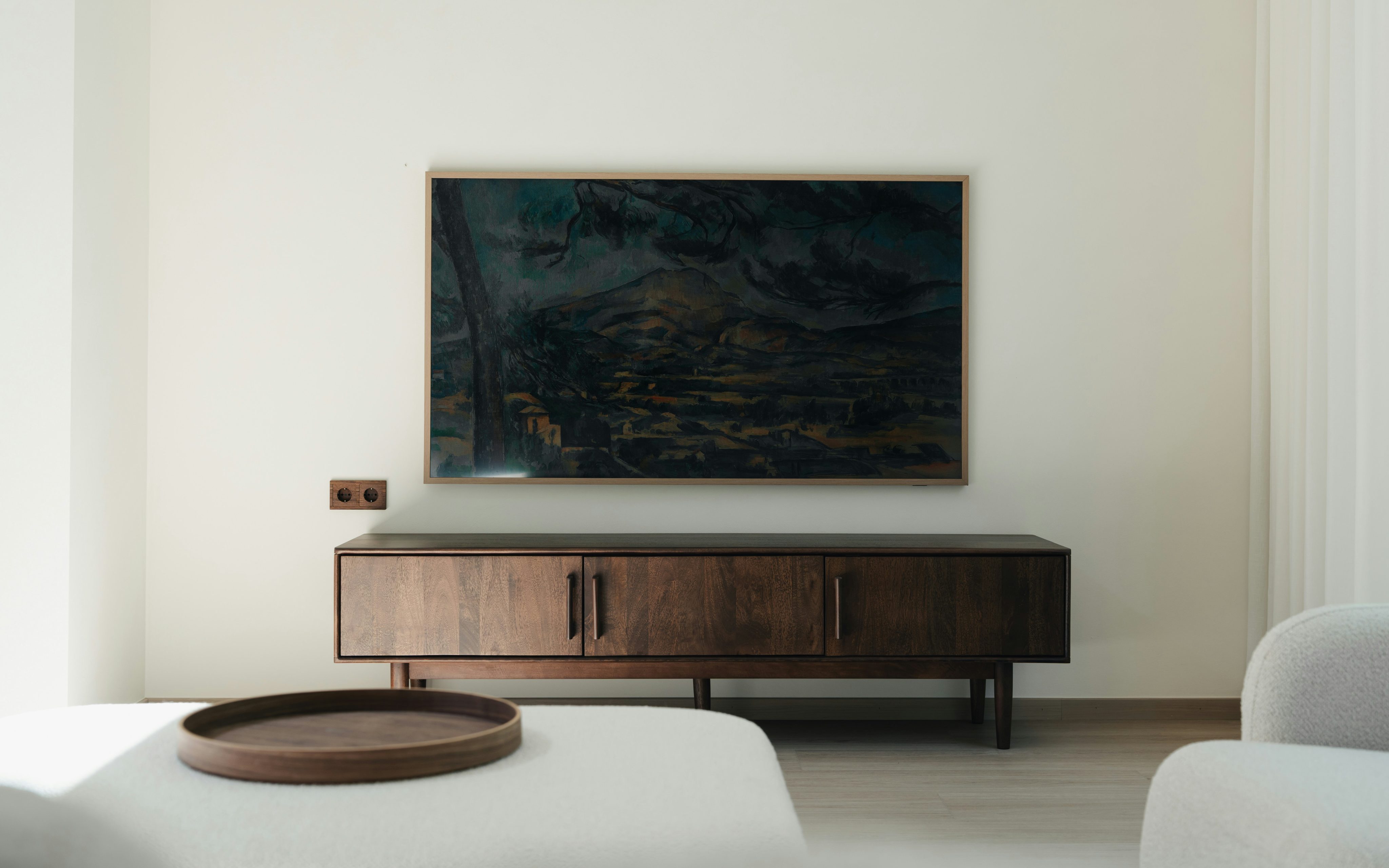 wemel-wood-4J4-wa1poNg-unsplash