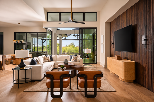 Custom Lago at 8613 Sandpoint Street