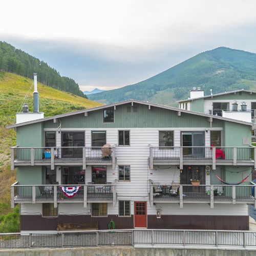 SOLD | 755 Gothic Road, Unit 10