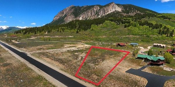 SOLD | 204 N Avion Drive