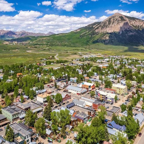 Should You Buy a Condo or a Single-Family Home in Crested Butte?