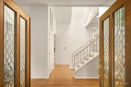 2225 185th Place NE, Redmond, WA 98052 - interior1