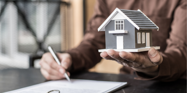 The Ultimate Guide to Choosing a Real Estate …