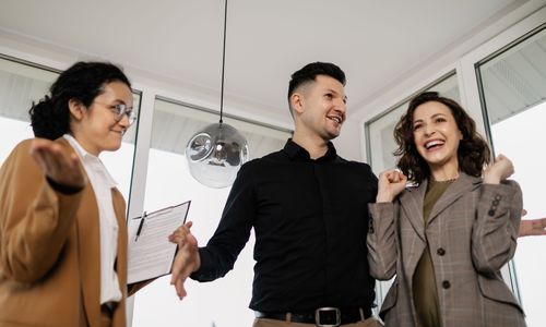 How Local Market Knowledge Saves Buyers Money