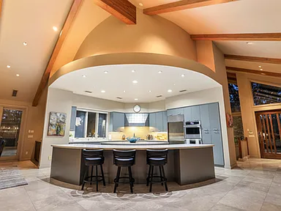 50f972f32608e46d74d1441d03020e07-cc_ft_384