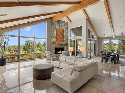 9c815b41b1ccc9c2ef812c74569d4e13-cc_ft_384