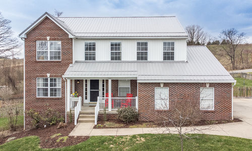 Why Did My Neighbor’s Home Sell for More? 7 Factors That Affect Home Value in the Pittsburgh Metropolitan Area