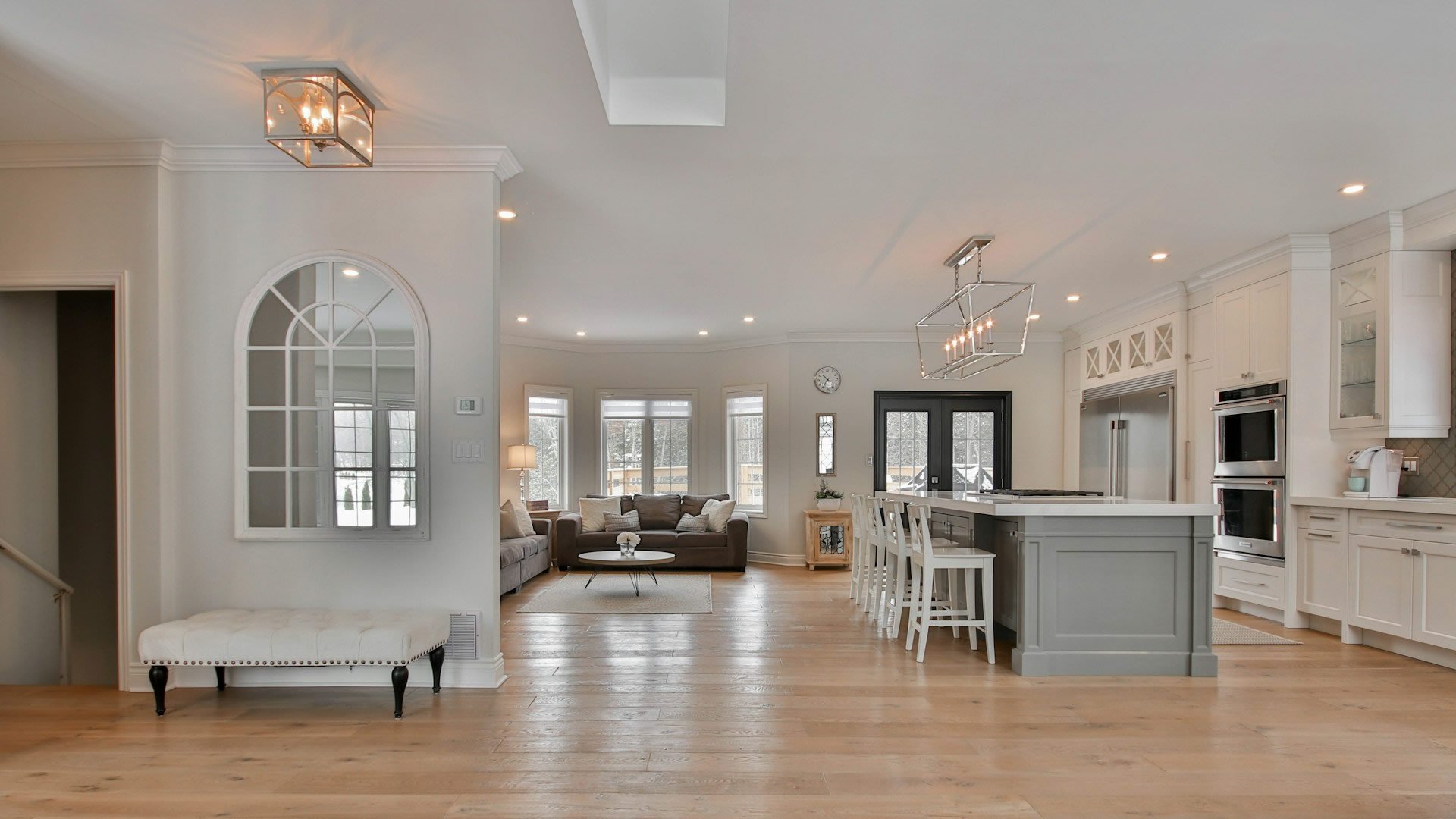 lotus-design-n-print-Ae-KSk1yM_A-unsplash