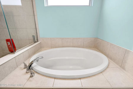 7f8cba39c4b4b696f71c6caa51af88ea-uncropped_scaled_within_1536_1152