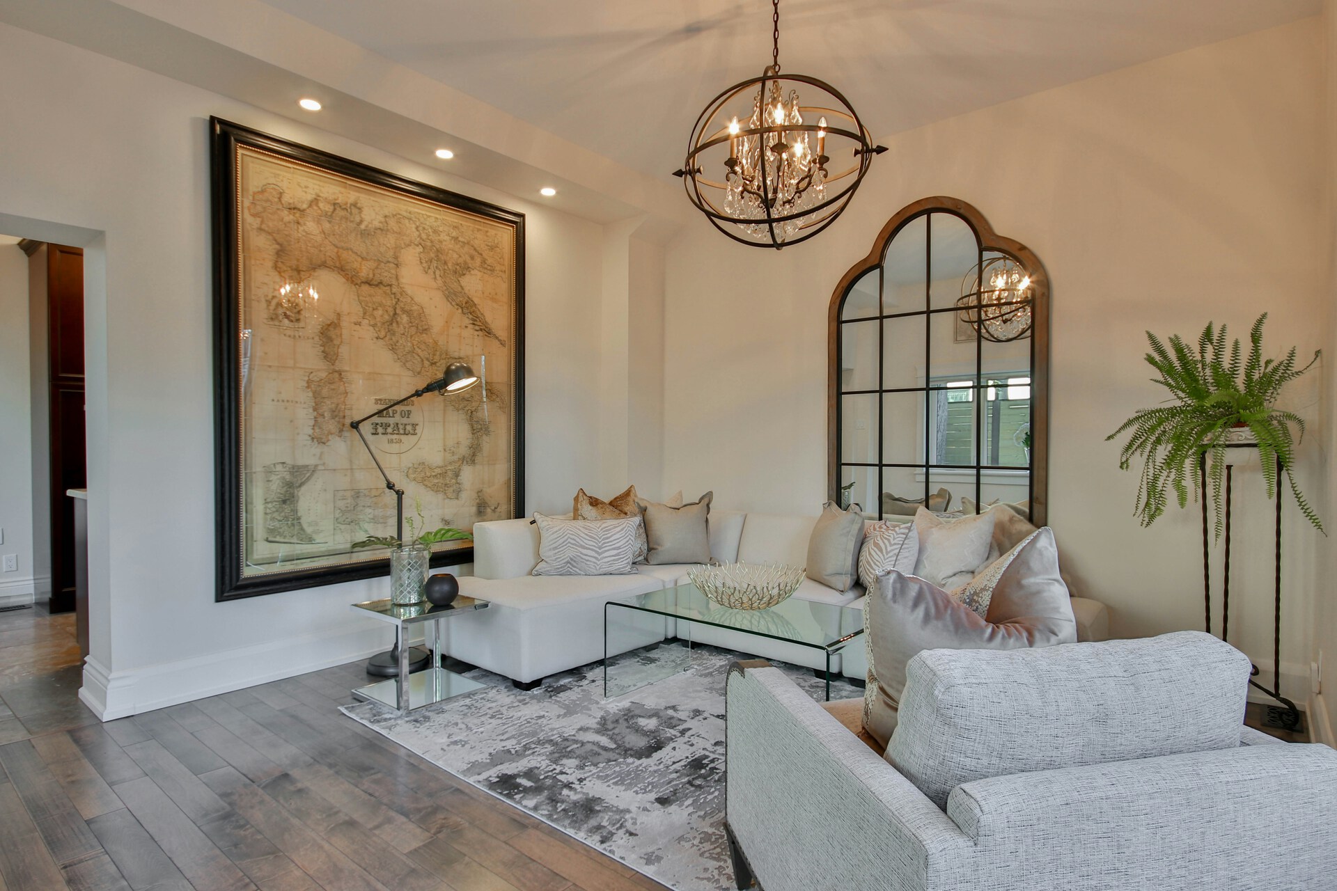 lotus-design-n-print-8BBuyDKH0ww-unsplash-resized