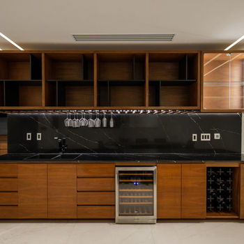 APARTMENT ON HUAYACAN AVENUE_img (3)