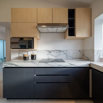 HOUSE ON HUAYACAN AVE (1)