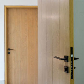 HOUSE ON HUAYACAN AVE (5)