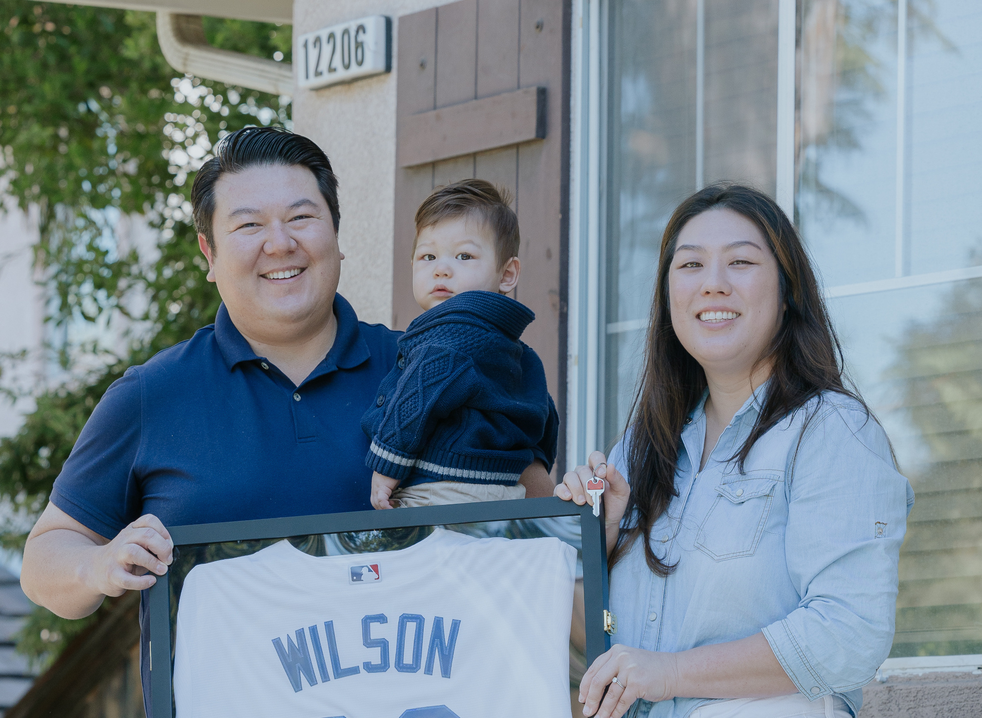 Wilson-revirews-section-small-screan