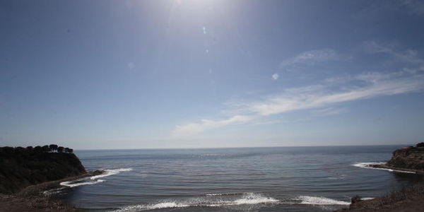 Lunada Bay Sales