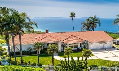 Panoramic Pastoral / Ocean / Coastline View overlooking the Portuguese Bend Preserve