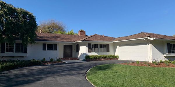 Large lot Single Level Home in Palos Verdes