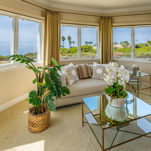 Luxury Oceanfront Estates Home for Sale in Palos Verdes