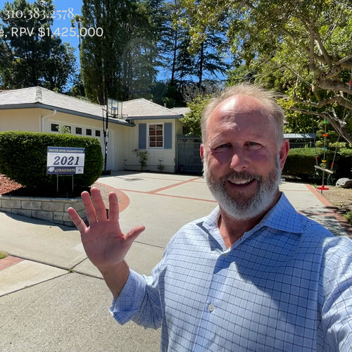 Touring a Beautiful Single Level Home in Palos Verdes