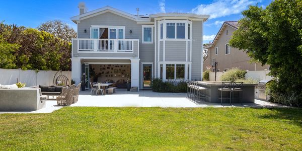 Inside an Incredible Huge Lot with updated Modern …