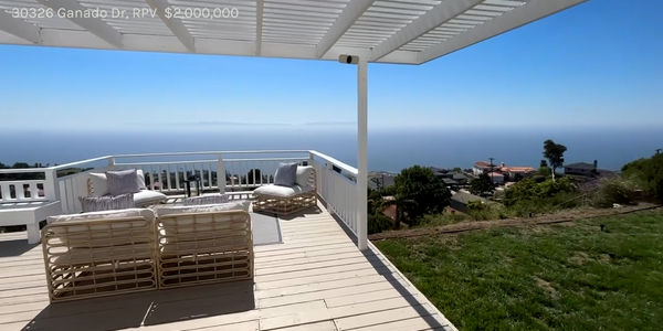 Inside an Incredible Panoramic Ocean View Home for …