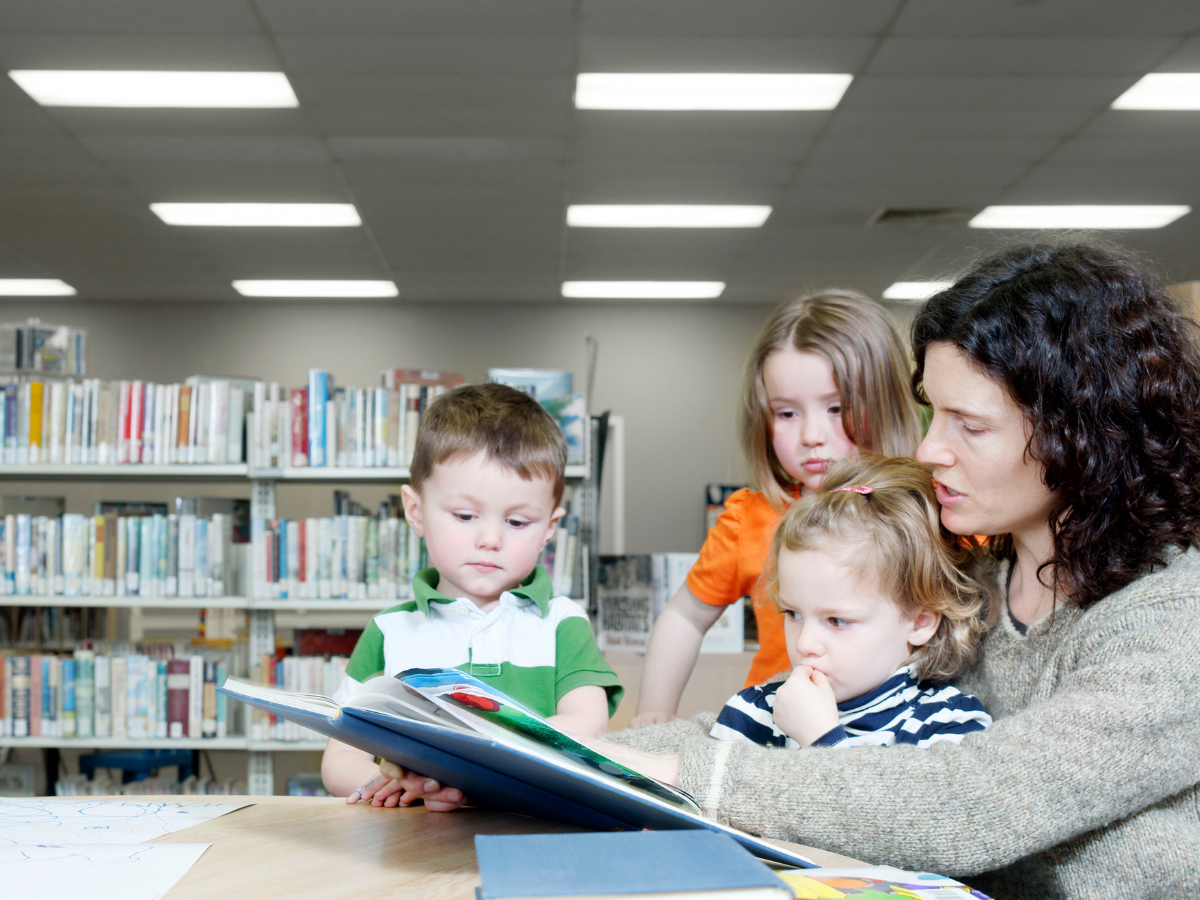 Libraries-Lees-Summit-Merla-Turner-Great-Missouri-Homes-Real-Estate-Reece-Nichols