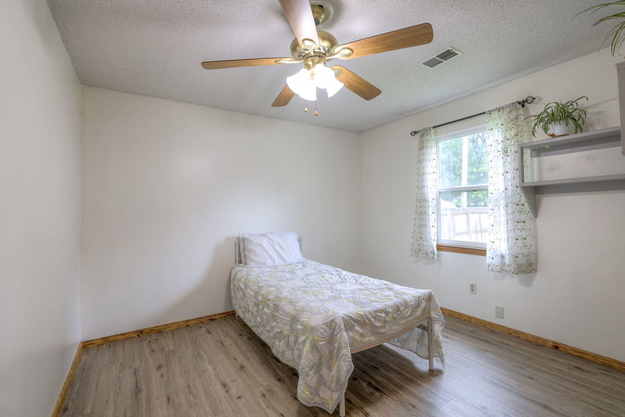 16-web-or-mls-Turner - 709 Walnut St, Greenwood, MO 16